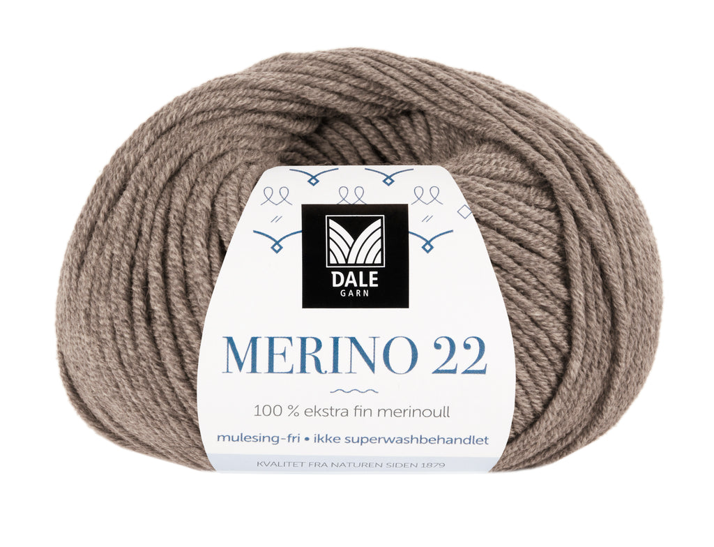Dale Garn Merino 22